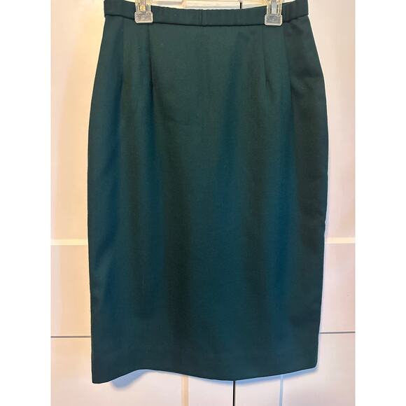 32. Two vintage Pendleton Skirts; forest green, navy blue; Size 8P; 1990s - Picture 1 of 9